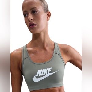 Nike Classic Swoosh Futura Women’s XL Light Army Sports Bra Unpadded
